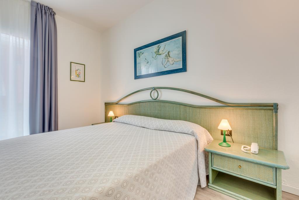 קאורלה Hotel Garni' Serena מראה חיצוני תמונה