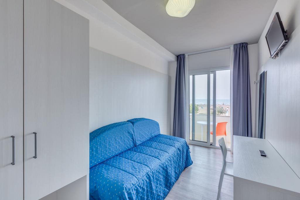 קאורלה Hotel Garni' Serena מראה חיצוני תמונה