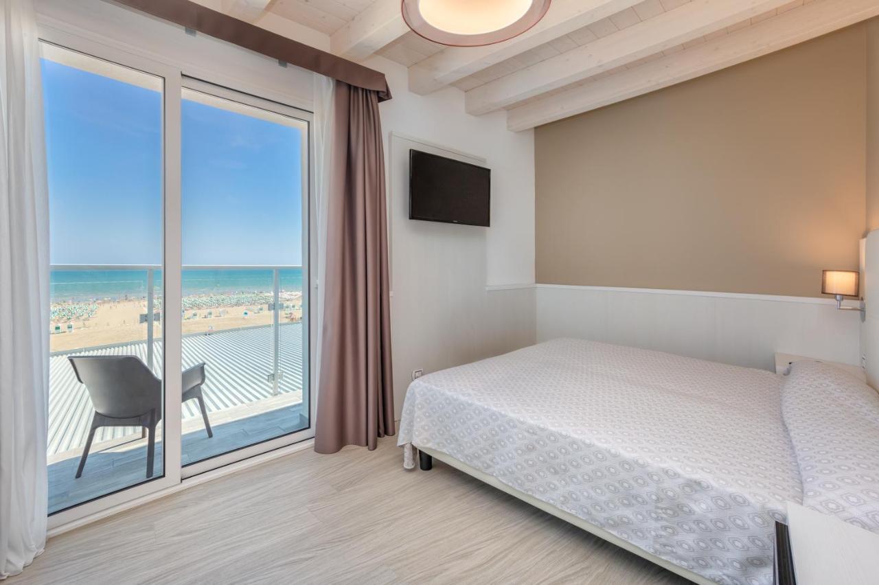 קאורלה Hotel Garni' Serena מראה חיצוני תמונה
